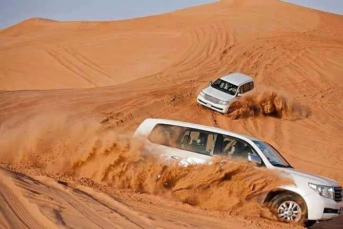Sunset Dune Adventure: Thrills in a 4x4 Land Cruiser