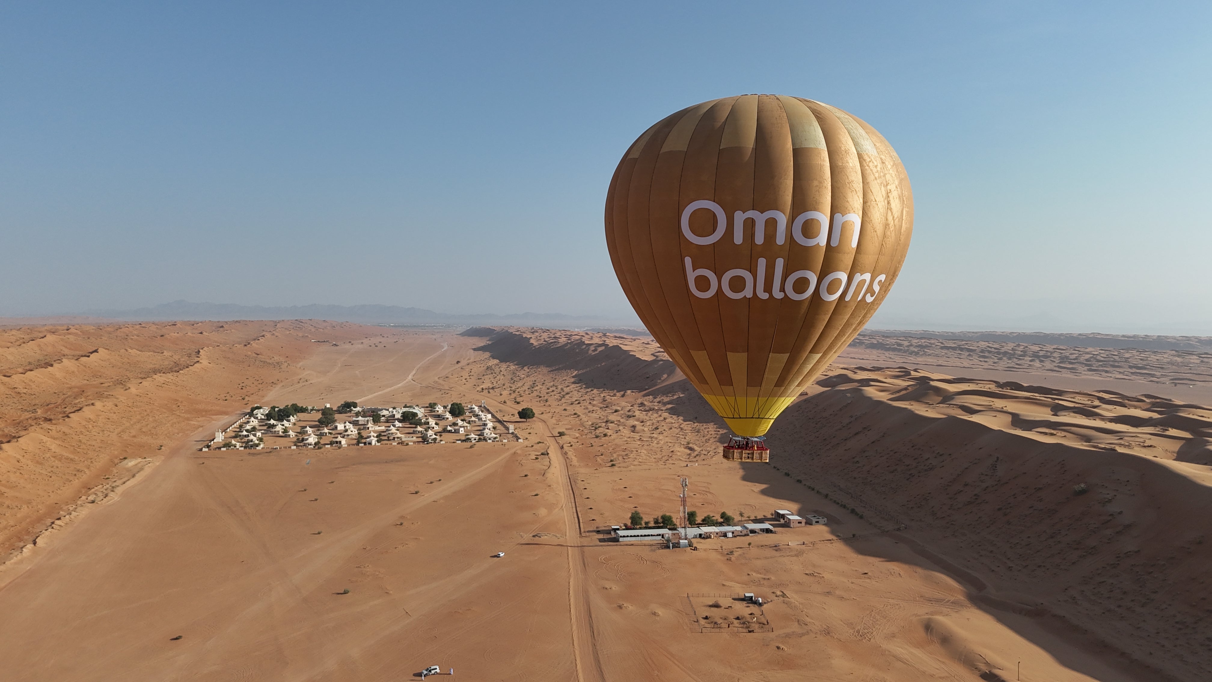 Fly Over the Dunes: Hot Air Balloon Adventure in Wahiba Sands